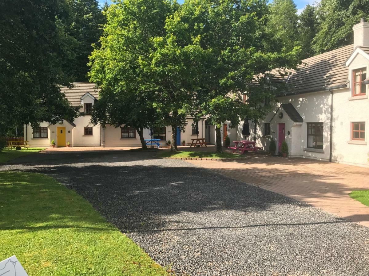Tully Mill Cottages Bellanaleck Eksteriør bilde